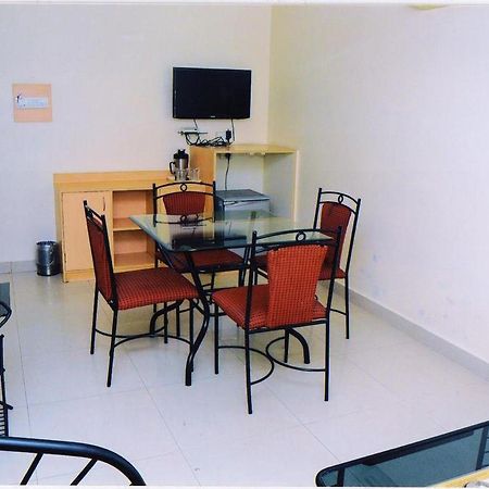 Hotel Padmini Residency Hyderabad Eksteriør billede