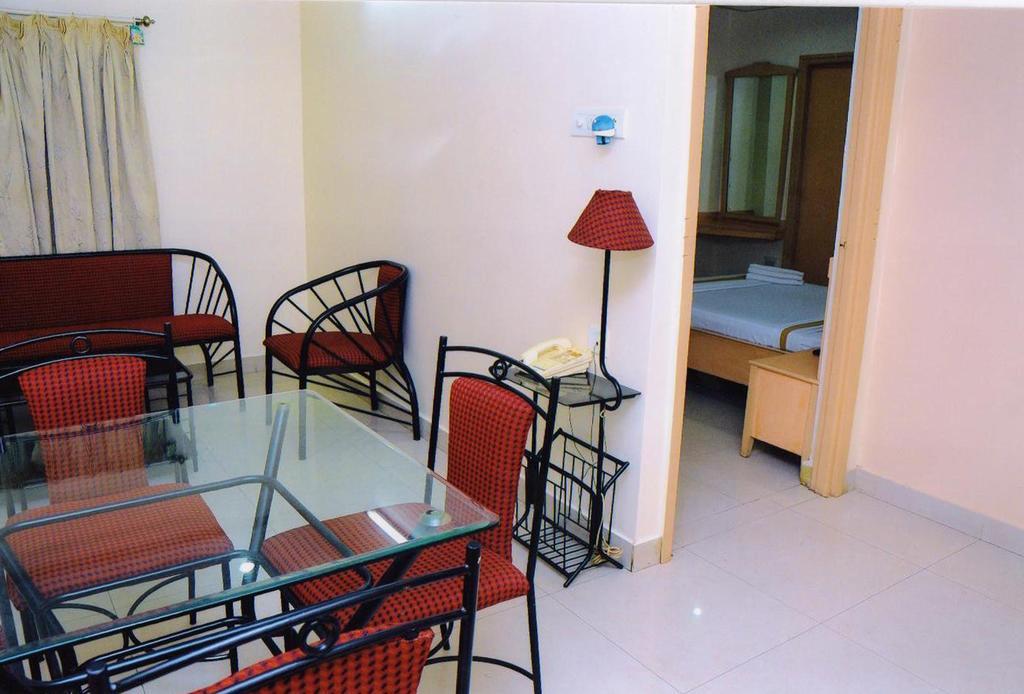 Hotel Padmini Residency Hyderabad Eksteriør billede